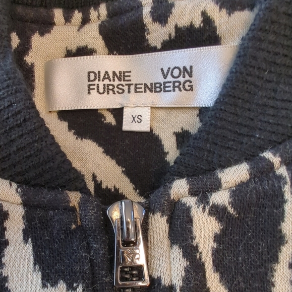 Diane von Furstenberg Full Zip Lon Leopard 100% Cotton Bomber Jacket Size XS EUC - Picture 9 of 11